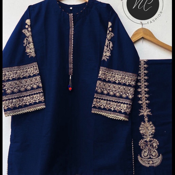 Purple Embroidered Kurta Set - Picture 2 of 9